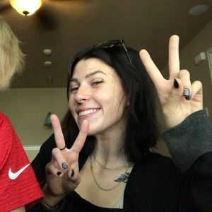 Meet your Posher, Kylee